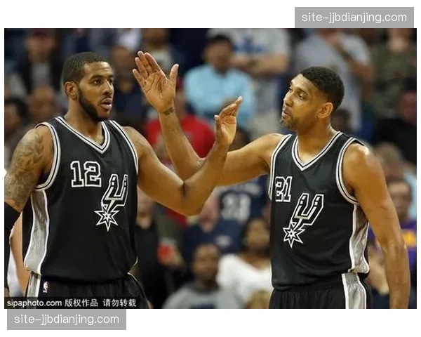 马刺攻防效率均衡 进攻效率116.8第八防守110.5第三 马刺攻防效率均衡 进攻效率116.8第八防守110.5第三