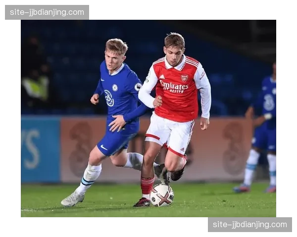 都灵下半场进攻调整见效，造点完成扳平展现战术韧性